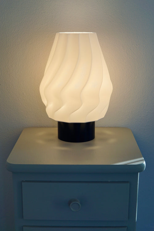 North Sea Wave L Pure White Smooth - Bordlampe
