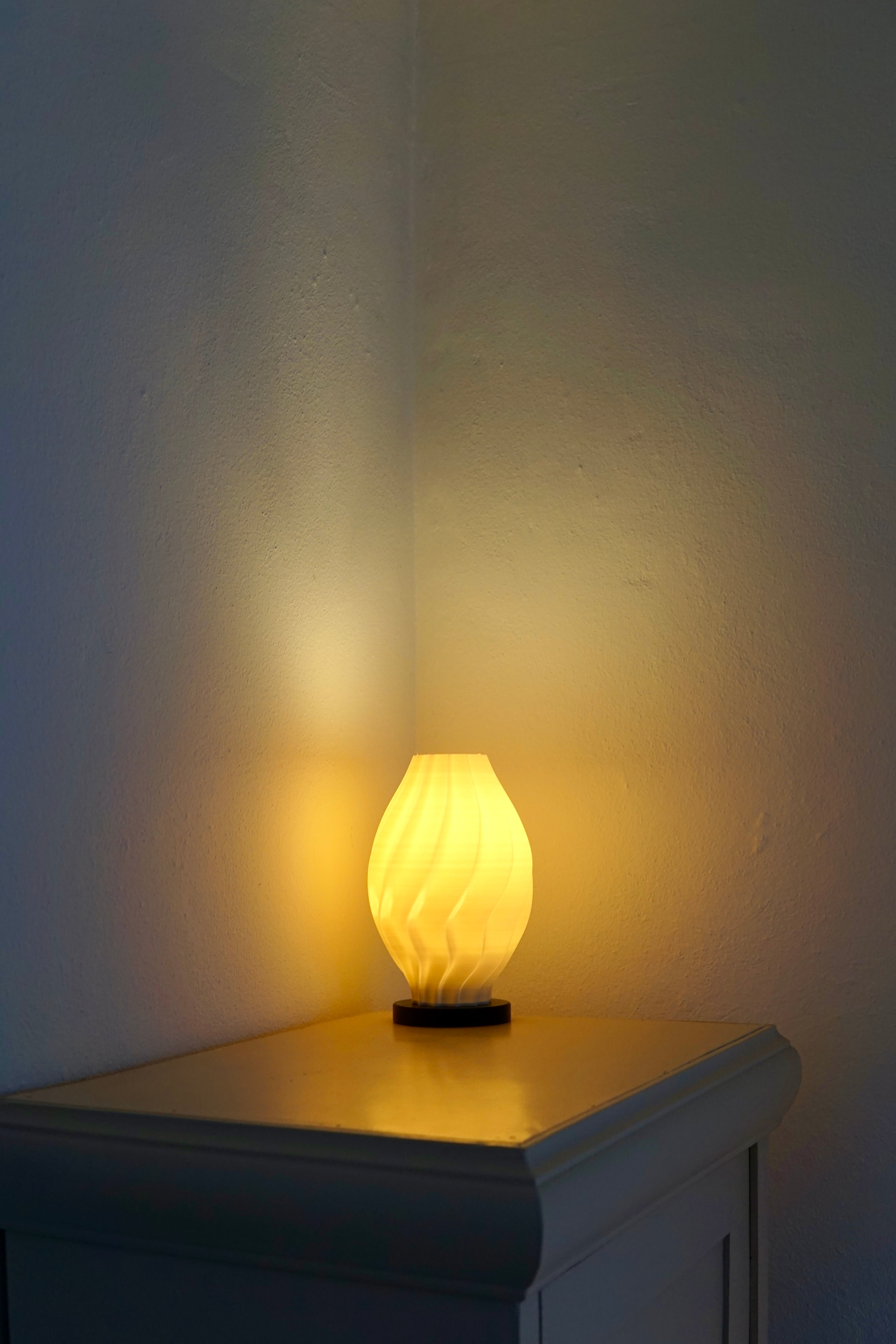 North Sea Wave S Off White Smooth - Bordlampe