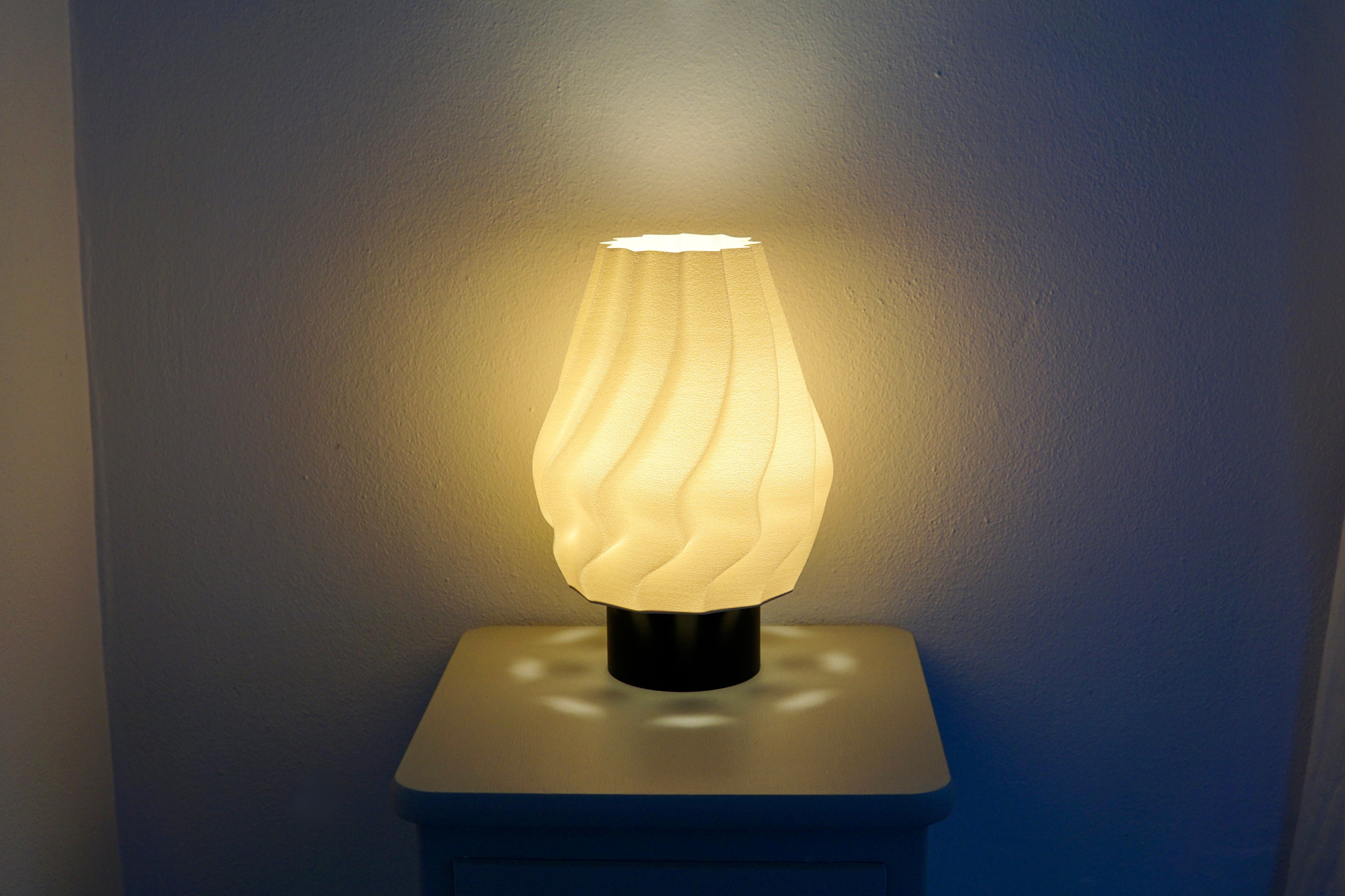 North Sea Wave L Off White Rough - Bordlampe