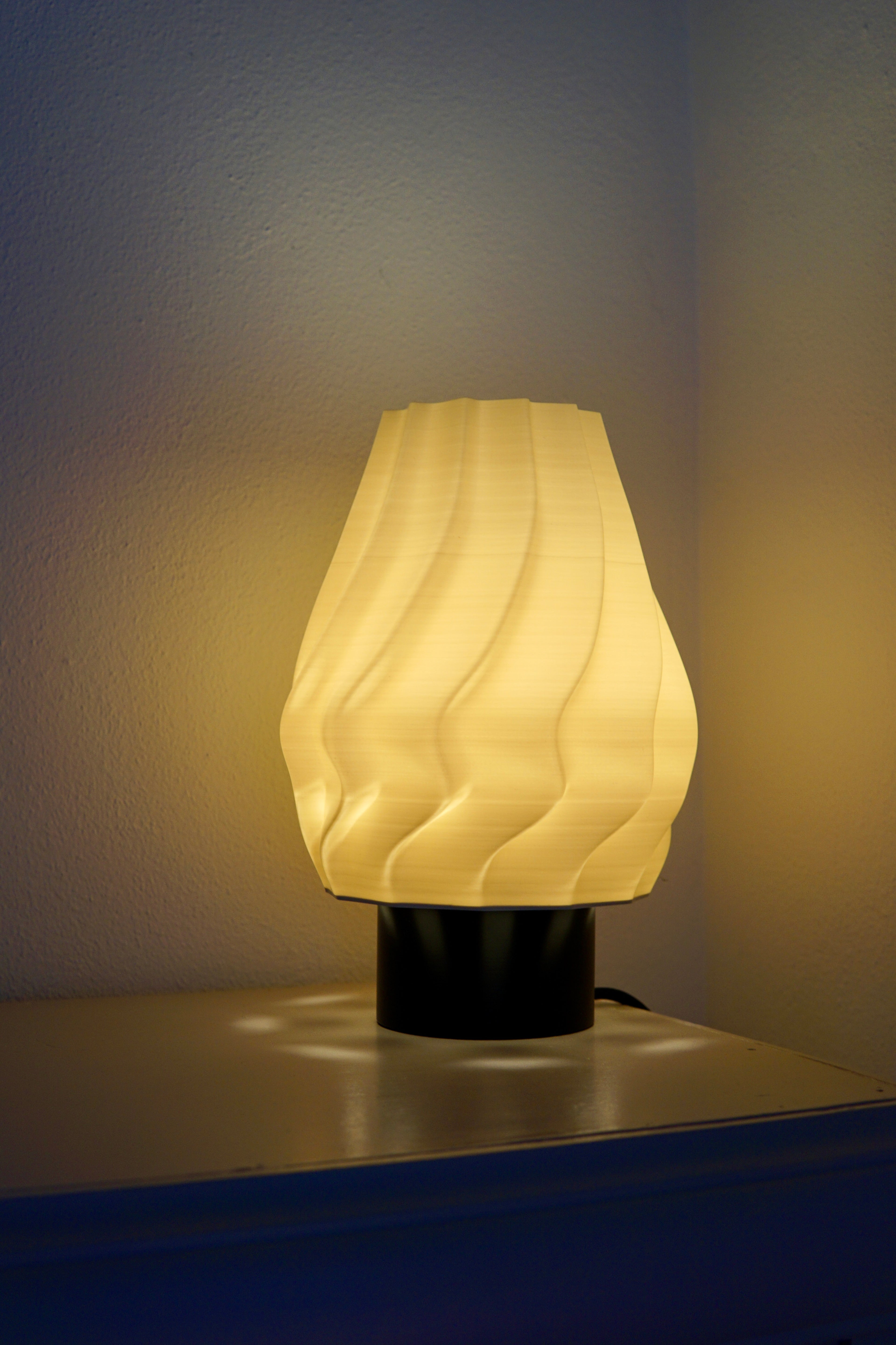 North Sea Wave L Off White Smooth - Bordlampe