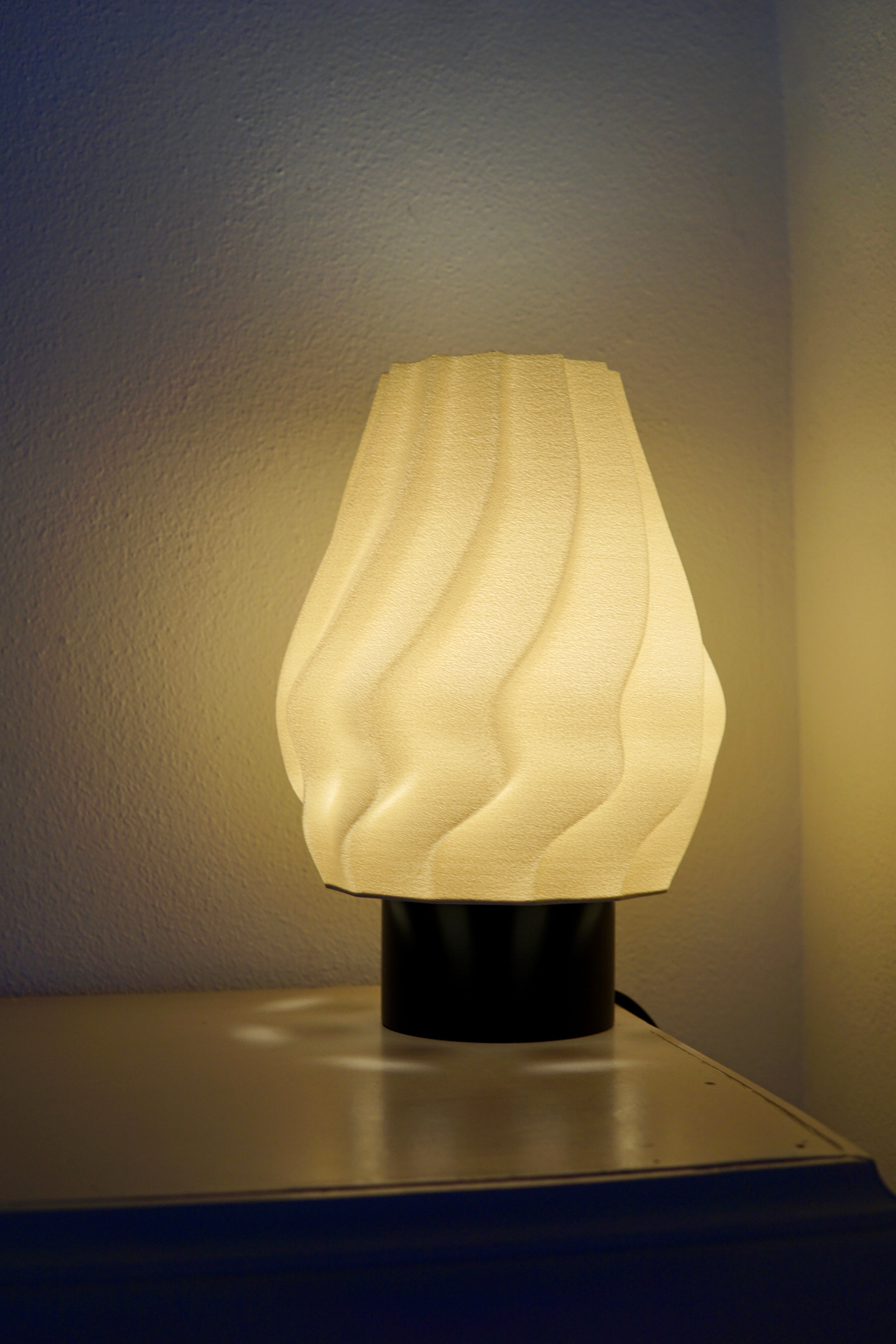 North Sea Wave L Off White Rough - Bordlampe